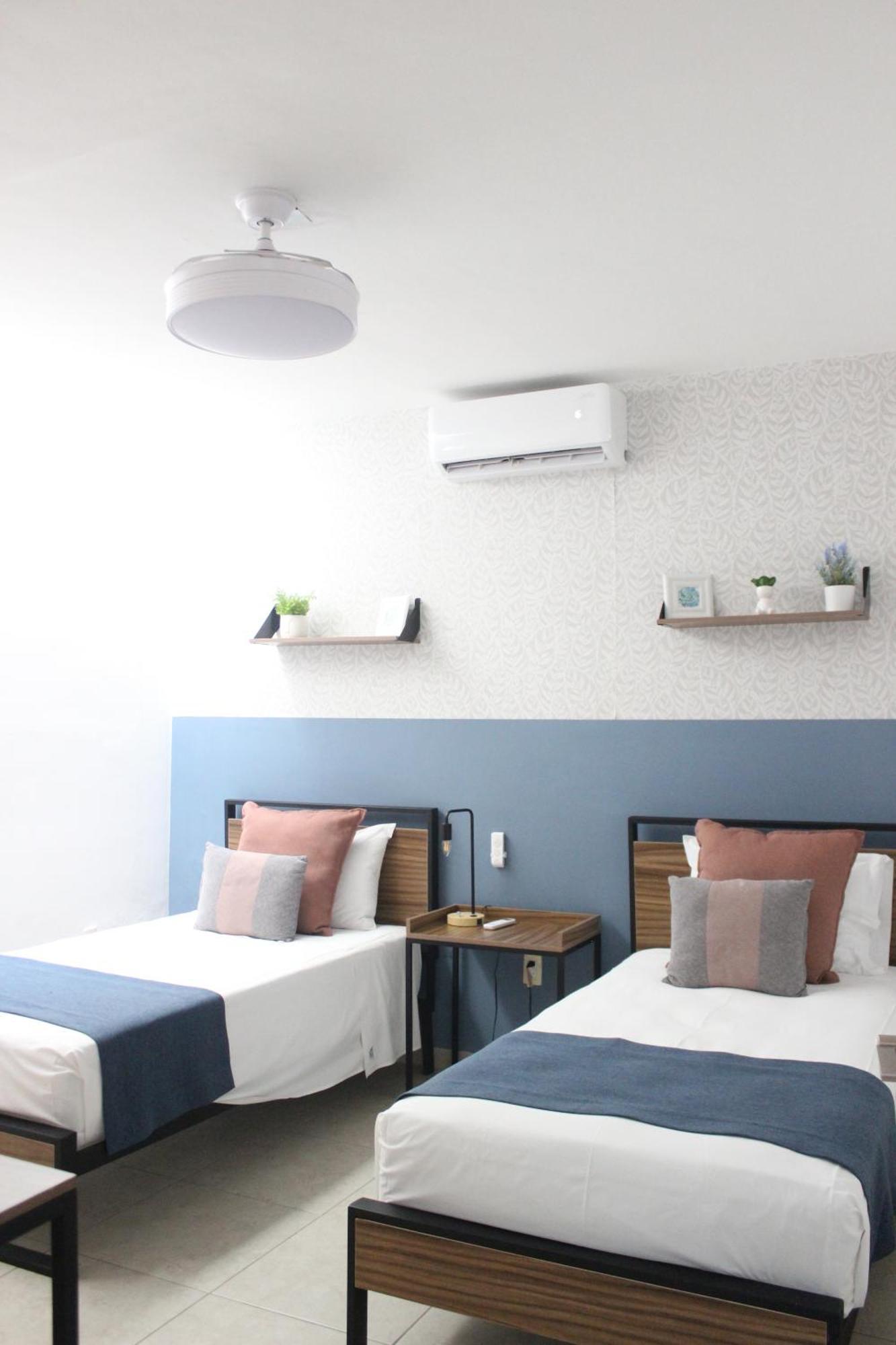 Casa Azul Turquesa Excelente Ubicacion Facturamos Villa กัวดาลาฮารา ภายนอก รูปภาพ