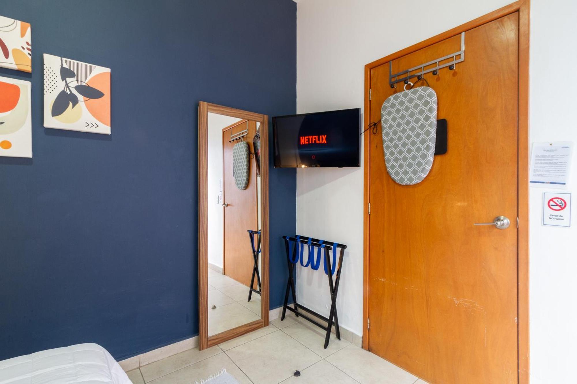 Casa Azul Turquesa Excelente Ubicacion Facturamos Villa กัวดาลาฮารา ภายนอก รูปภาพ